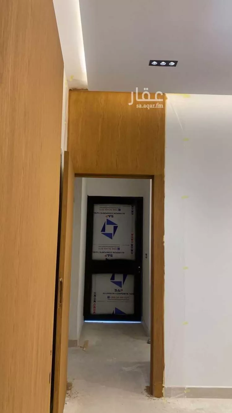 فيلا للبيع في شارع عوف بن عبدالرحمن, حي العريجاء الغربي, مدينة الرياض, منطقة الرياض صورة 3