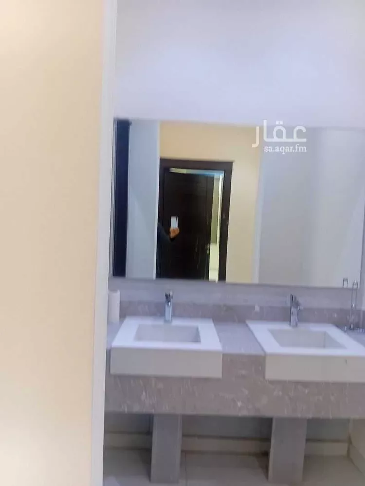 فيلا للإيجار في شارع رقم 387, حي الرمال, مدينة الرياض, منطقة الرياض صورة 2