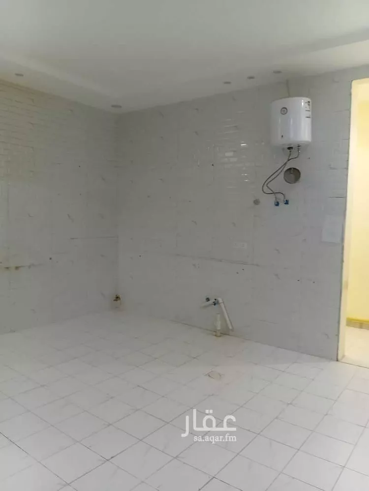 فيلا للإيجار في شارع رقم 387, حي الرمال, مدينة الرياض, منطقة الرياض صورة 5