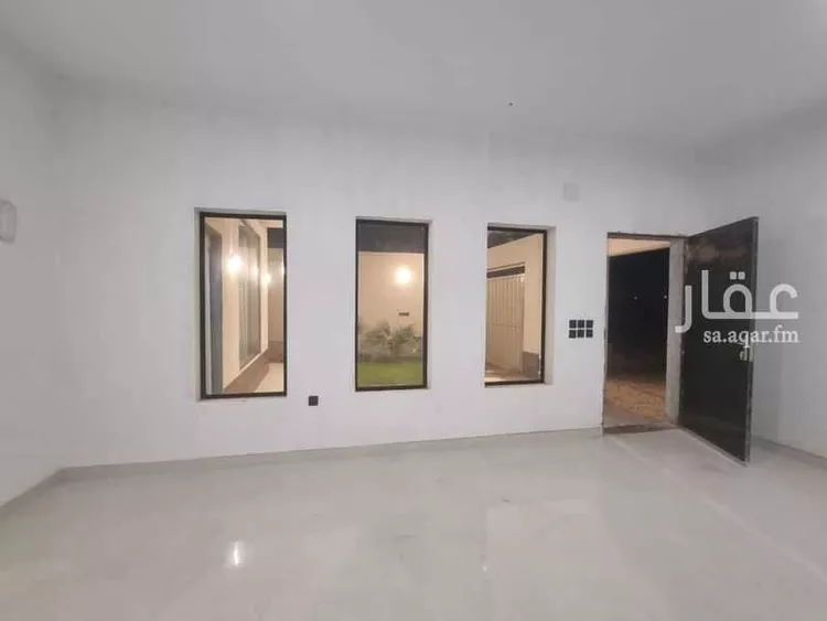 فيلا للإيجار في شارع رقم 276, حي عريض, مدينة الرياض, منطقة الرياض صورة 3