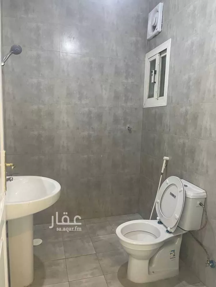 شقة للإيجار في شارع أحمد بن محمد المرزوزي ، حي الواحة ، جدة ، جدة