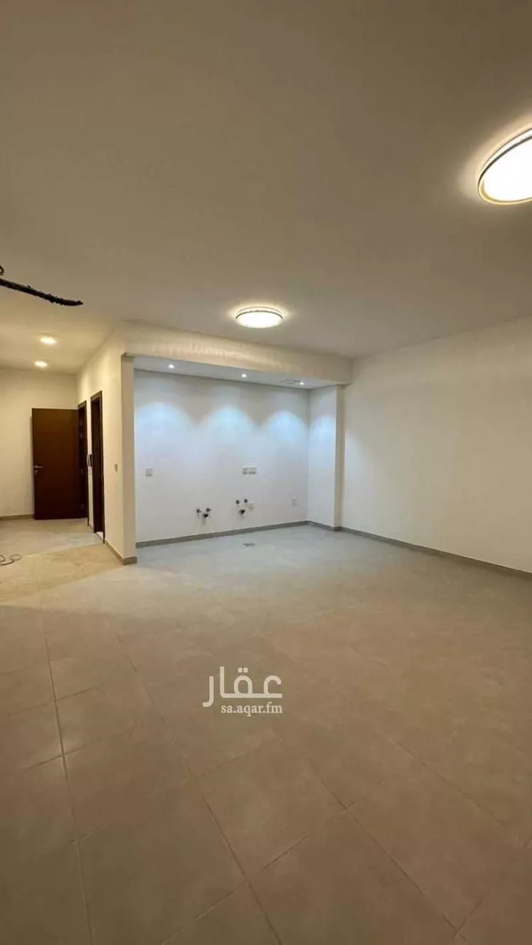 شقة للإيجار في شارع القائد, حي العزيزية, مدينة جدة, منطقة مكة المكرمة صورة 3