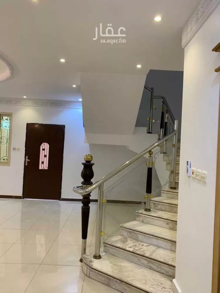 فيلا للبيع في شارع عبدالرحمن بن سلمة, حي المونسية, مدينة الرياض, منطقة الرياض صورة 3