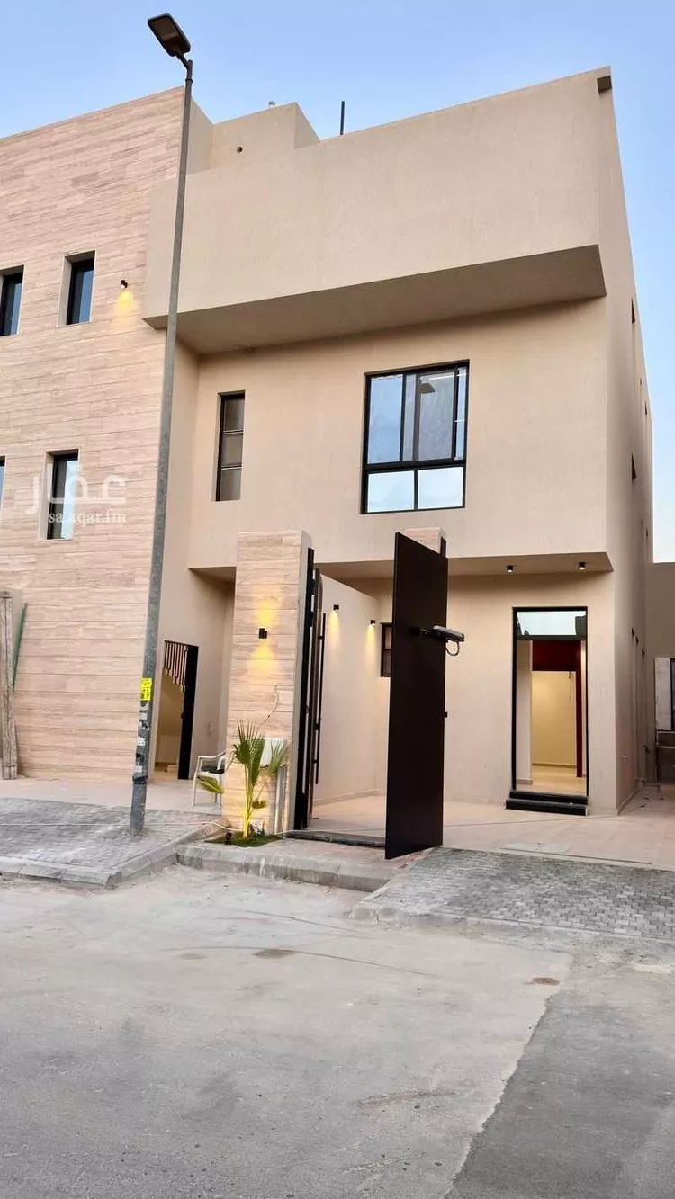 دور للبيع في شارع صفوان, حي الروضة, مدينة الرياض, منطقة الرياض