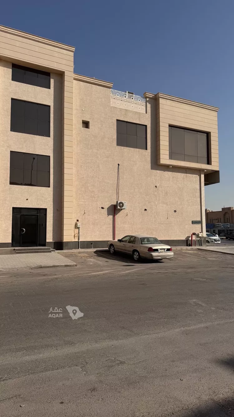 مكتب تجاري للإيجار في شارع خالد بن الوليد الفرعي, حي الشهداء, مدينة الرياض, منطقة الرياض 2