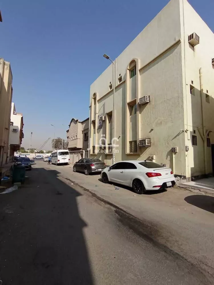 عمارة للبيع في شارع شارع 11, حي الضباب, مدينة الجبيل, المنطقة الشرقية