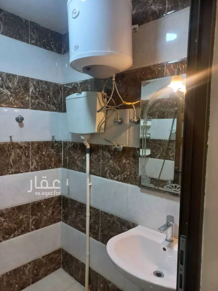 شقة للإيجار في شارع جبير ين اياس, حي الروضة, مدينة الجبيل, المنطقة الشرقية صورة 4
