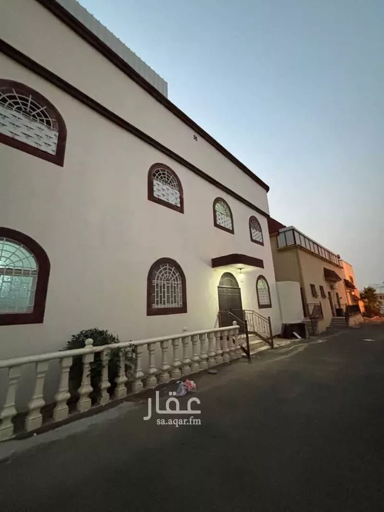 عمارة للبيع في شارع كعب ابن حمان الغساني ، حي ذلالة ، خميس مشيط ، خميس مشيط صورة 3