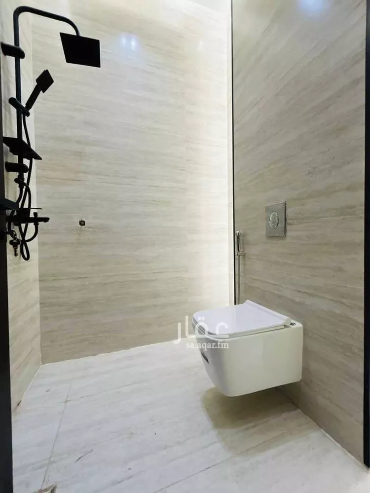 شقة للبيع في شارع الرماح الاسدي ، حي الشاطئ ، جازان ، منطقة جازان