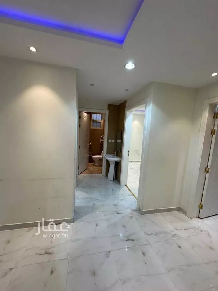 شقة للإيجار في شارع عبدالحفيظ قاري, حي عكاظ, مدينة الرياض, منطقة الرياض صورة 2