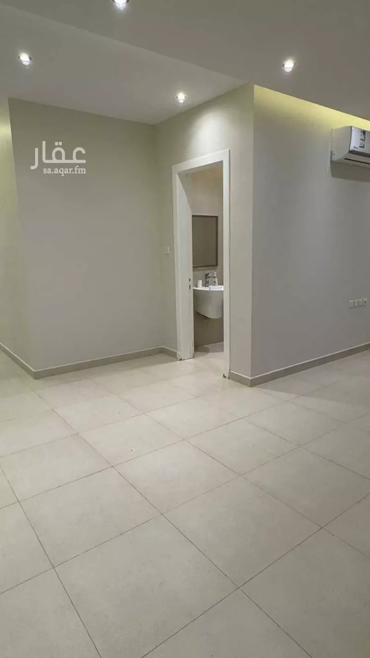 شقة للإيجار في شارع الشيخ عبدالله بن جبرين ، حي القيروان ، الرياض ، منطقة الرياض صورة 4