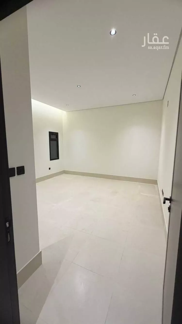 دور للبيع في شارع وادي الفرع ، حي بدر ، الرياض ، منطقة الرياض صورة 2