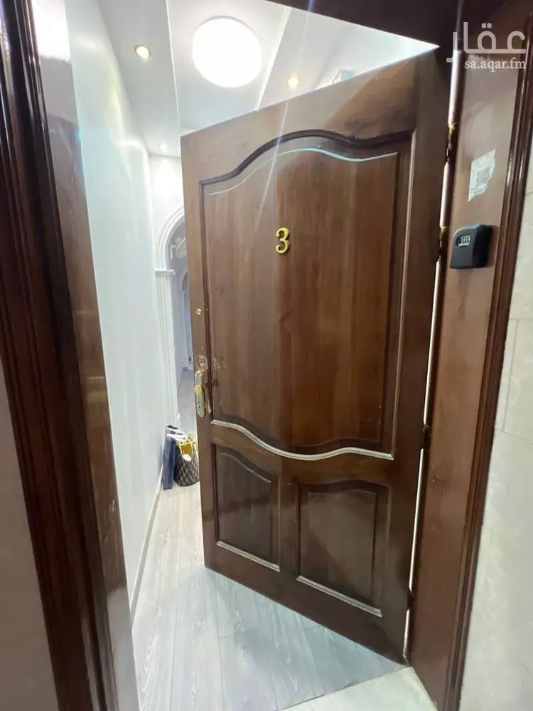 شقة للإيجار في شارع علي بن عبيد الله الحارث, حي الدفاع, مدينة المدينة المنورة, منطقة المدينة المنورة 9