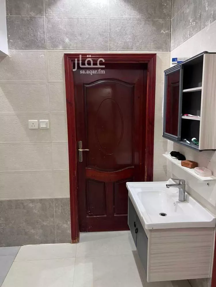 فيلا للبيع في شارع يوسف بن ادم, حي السلام, مدينة المدينة المنورة, منطقة المدينة المنورة صورة 3