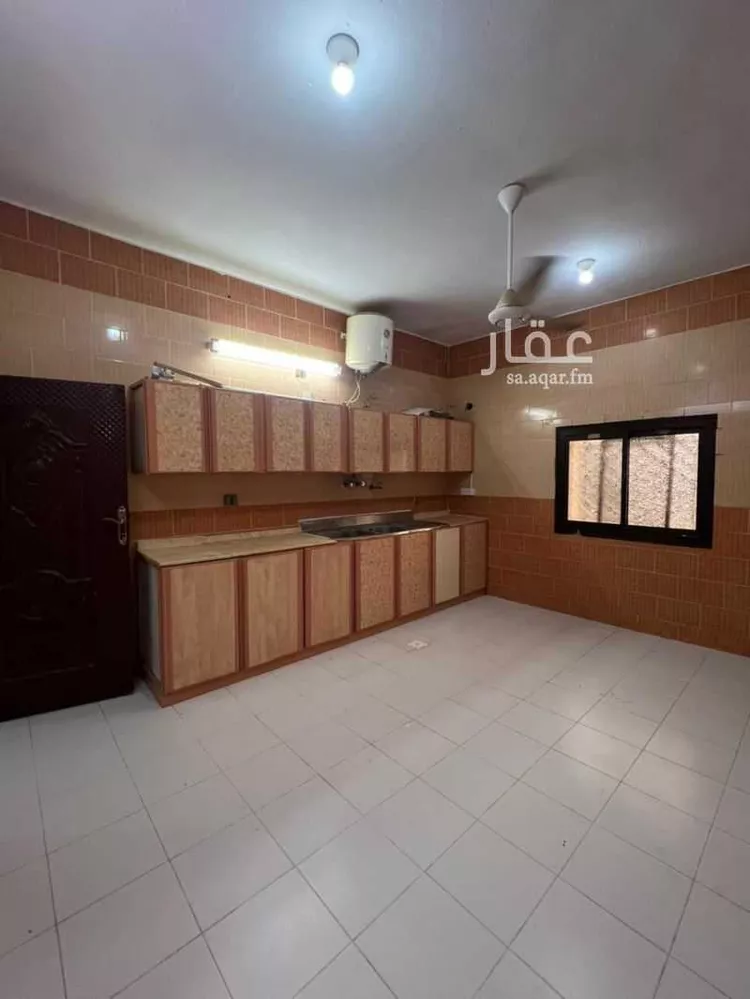 Apartment for Rent in Muhayil Al Huliah East صورة 2