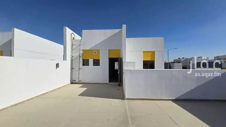 فيلا للإيجار في شارع حسن الشوري ، حي مطار الملك خالد الدولي ، الرياض ، منطقة الرياض صورة 3