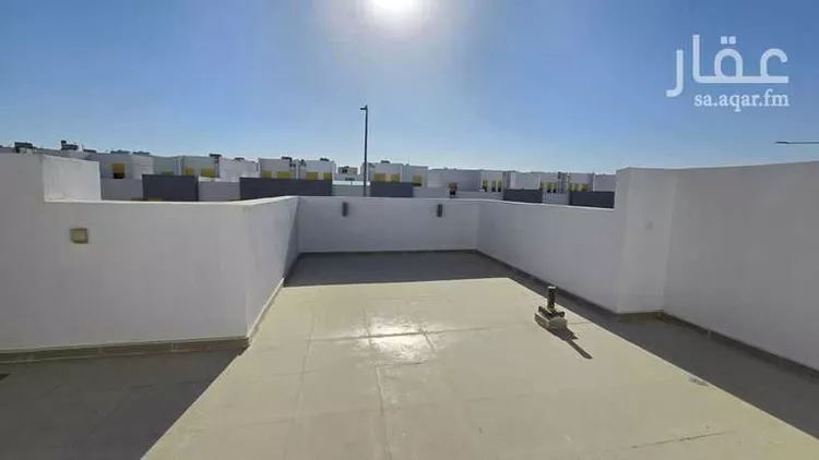 فيلا للإيجار في شارع حسن الشوري ، حي مطار الملك خالد الدولي ، الرياض ، منطقة الرياض صورة 4