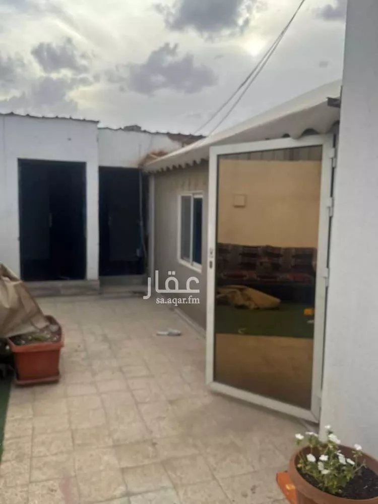 شقة للإيجار في شارع وادي دبلي ، حي العزيزية ، الرياض ، منطقة الرياض