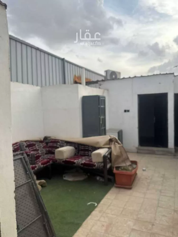 شقة للإيجار في شارع وادي دبلي ، حي العزيزية ، الرياض ، منطقة الرياض 1 صورة