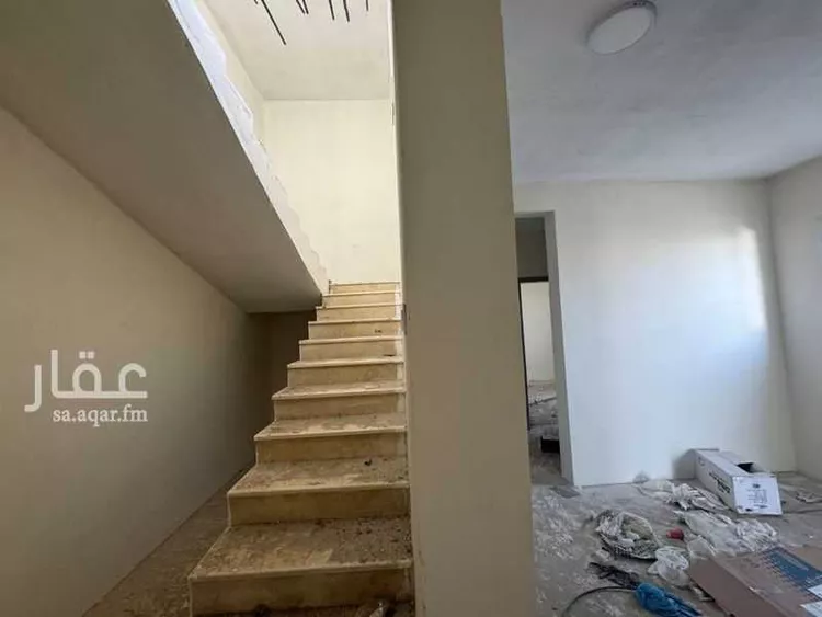 بيت للبيع في شارع المعلق 1001 ، الجمانية ، عفيف صورة 3