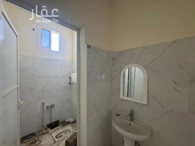 بيت للبيع في شارع المعلق 1001 ، الجمانية ، عفيف صورة 4