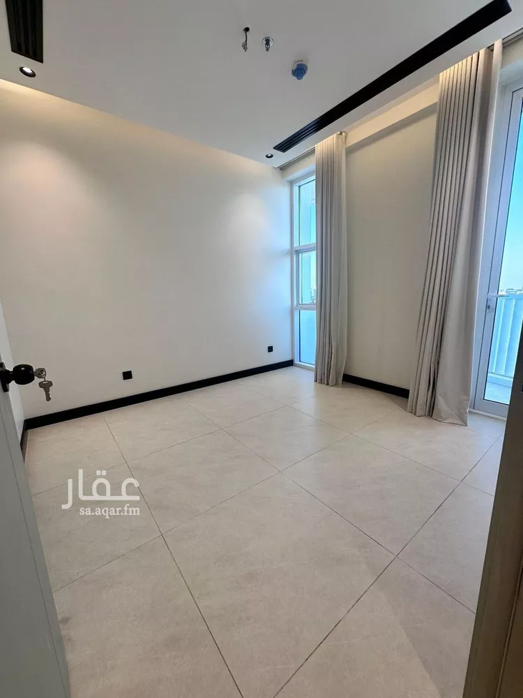 شقة للإيجار في شارع الملك فهد, حي الرحمانية, مدينة الرياض, منطقة الرياض صورة 4