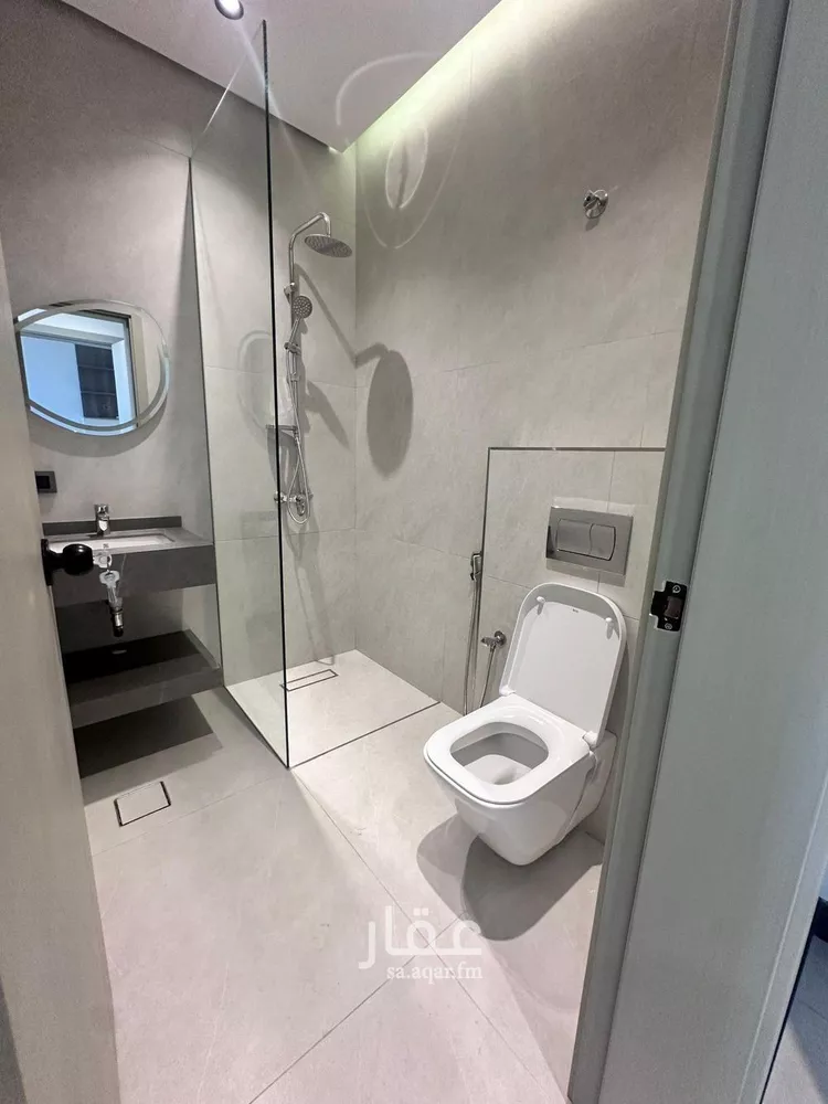 شقة للإيجار في شارع الملك فهد, حي الرحمانية, مدينة الرياض, منطقة الرياض صورة 5