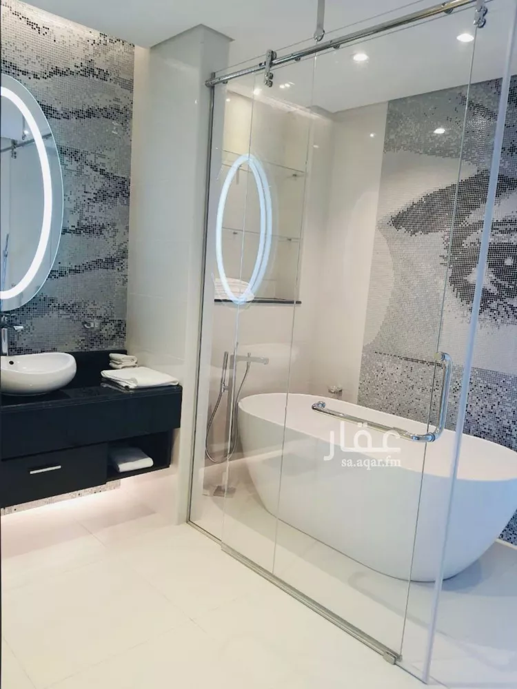 شقة للبيع في شارع الملك فهد الفرعي, حي العليا, مدينة الرياض, منطقة الرياض صورة 4