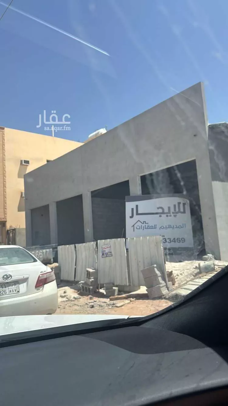 محل للإيجار في شارع عاصم ابن ابي وائل, حي الملك عبدالله, مدينة المجمعه, منطقة الرياض