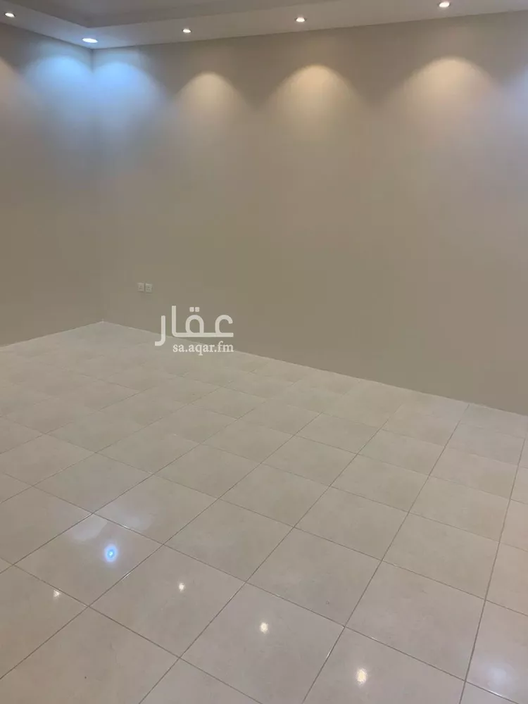 شقة للإيجار في شارع رقم 300, حي الملقا, مدينة الرياض, منطقة الرياض صورة 2