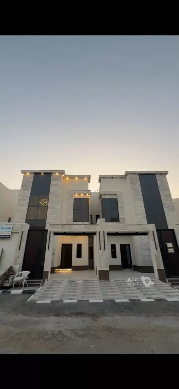 فيلا للبيع في شارع نصف القمر, حي ضاحية الملك فهد, مدينة الدمام, المنطقة الشرقية