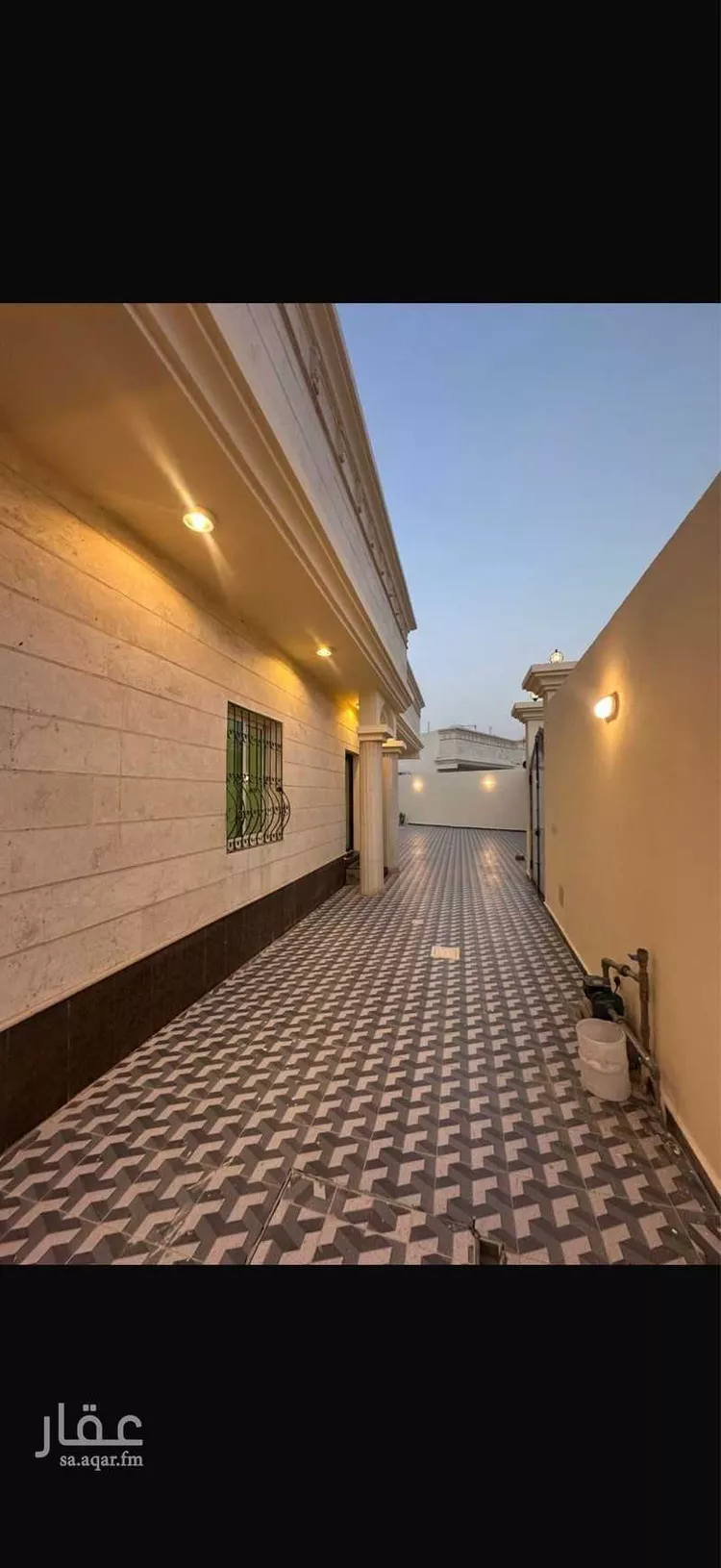 دور للبيع في شارع موسي الرازي, حي ضاحية الملك فهد, مدينة الدمام, المنطقة الشرقية صورة 2