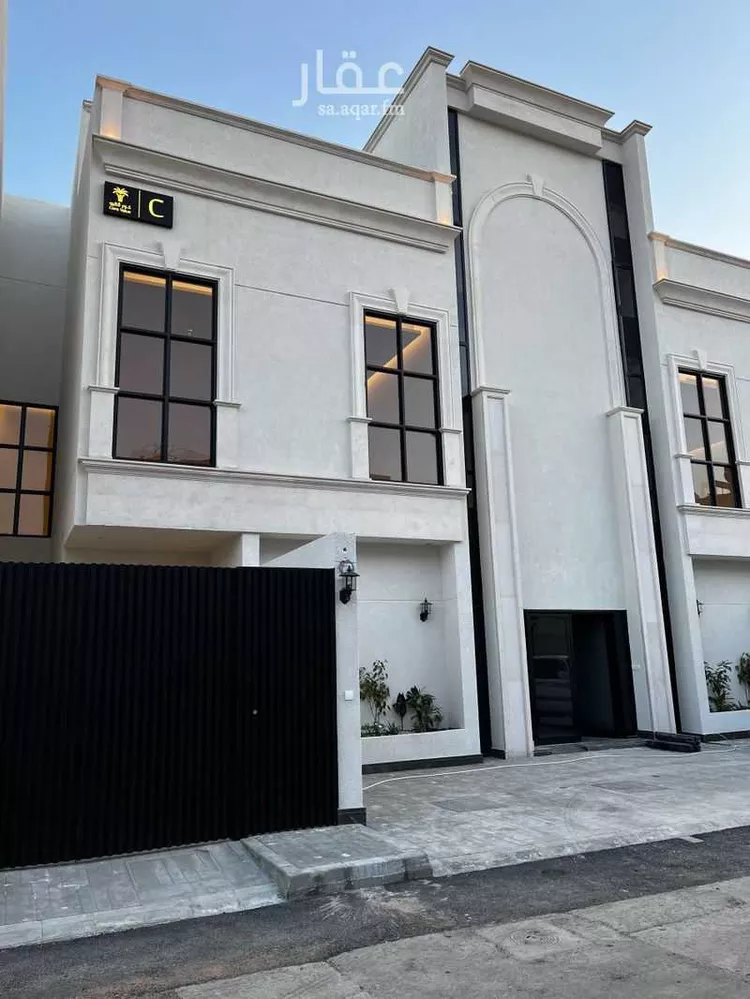 دور للبيع في شارع نبرة, حي الوادي, مدينة الرياض, منطقة الرياض صورة 3