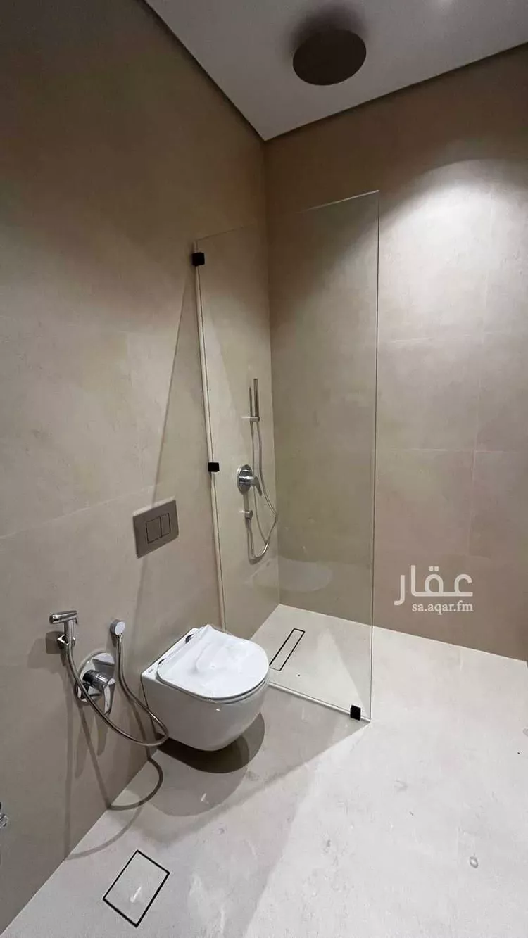 دور للبيع في شارع نبرة, حي الوادي, مدينة الرياض, منطقة الرياض 16