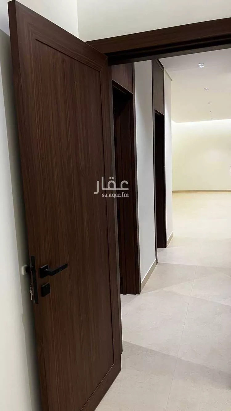دور للبيع في شارع نبرة, حي الوادي, مدينة الرياض, منطقة الرياض 13