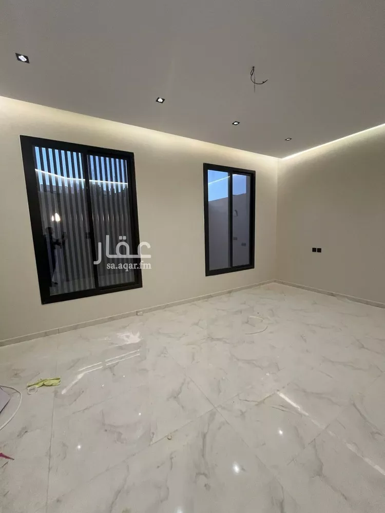فيلا للبيع في شارع لايوجد, حي الملك فهد, مدينة عنيزه, منطقة القصيم صورة 3