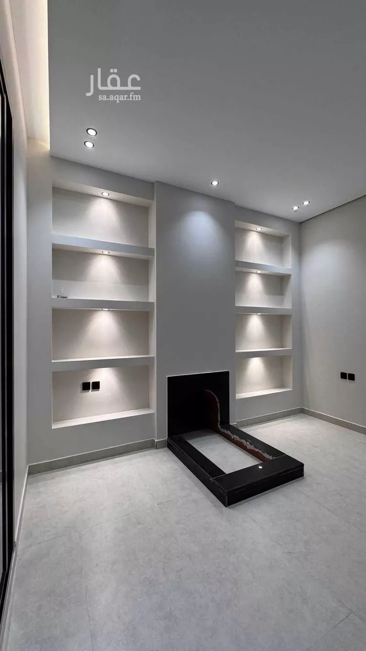 فيلا للبيع في شارع داود بن شبل المقرئ, حي الوهلان, مدينة عنيزة, منطقة القصيم صورة 2