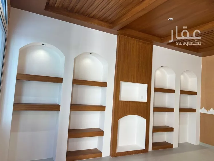 فيلا للبيع في شارع خالد الاشعر ابن خليف, حي الوادي, مدينة حائل, منطقة حائل صورة 3