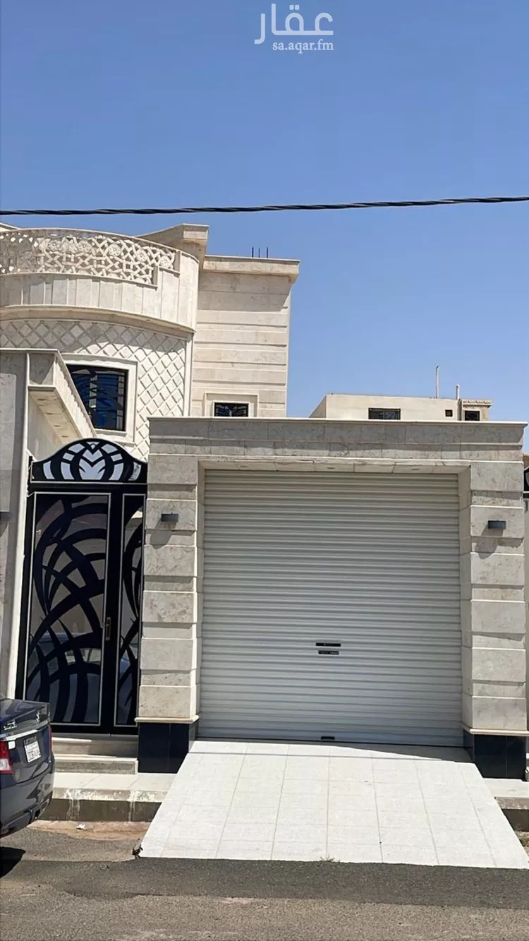 فيلا للبيع في شارع احمد الفاسي, حي النقرة, مدينة حائل, منطقة حائل