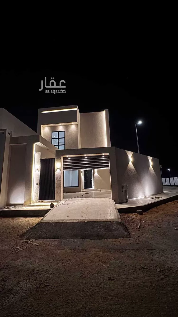 فيلا للبيع في شارع داود بن شبل المقرئ, حي الوهلان, مدينة عنيزة, منطقة القصيم صورة 3