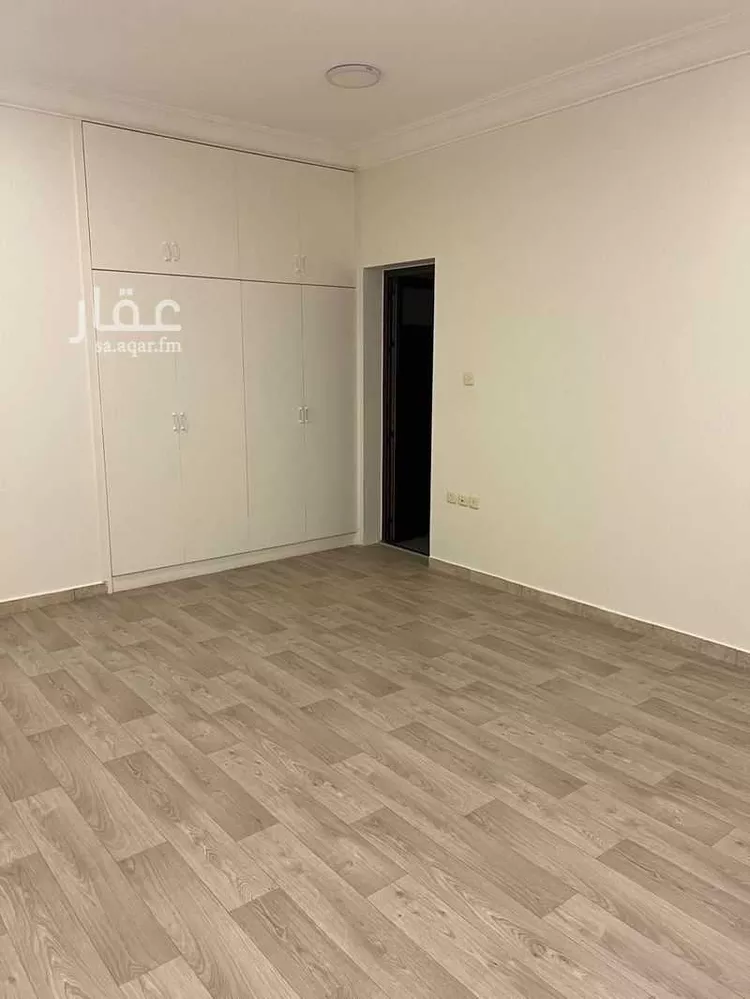 شقة للإيجار في شارع ابن جبير, حي الجامعة, مدينة الظهران, المنطقة الشرقية صورة 3