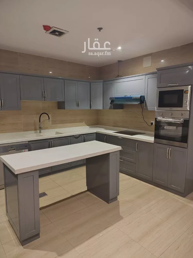 شقة للإيجار في شارع القرية العليا, حي الحمراء, مدينة الخبر, المنطقة الشرقية صورة 3