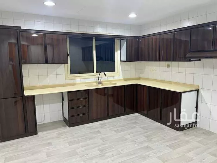 شقة للإيجار في شارع ابن جبير, حي الجامعة, مدينة الظهران, المنطقة الشرقية صورة 5