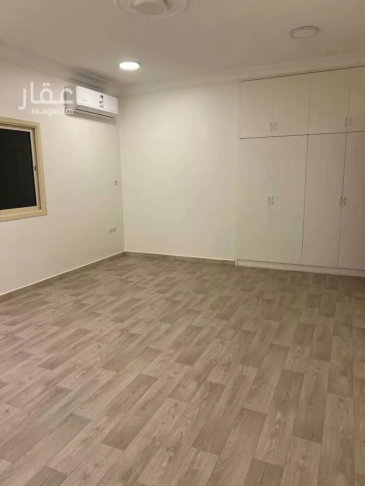 شقة للإيجار في شارع ابن جبير, حي الجامعة, مدينة الظهران, المنطقة الشرقية صورة 2