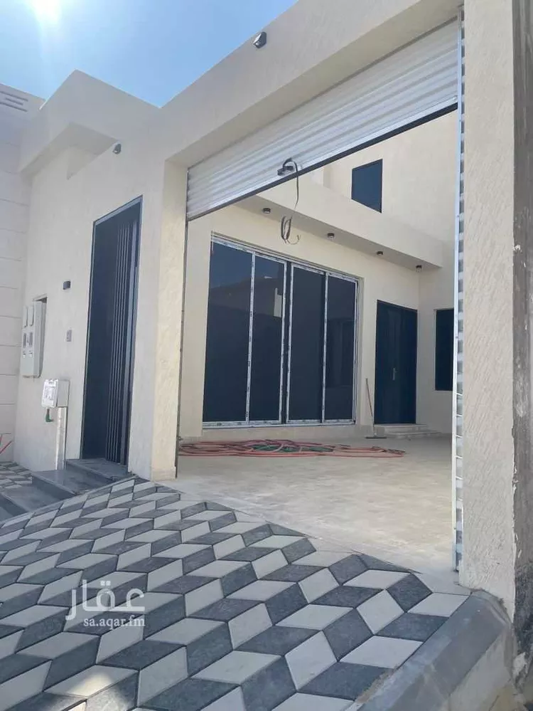 دور للبيع في شارع الورود36, حي الورود, مدينة بريدة, منطقة القصيم صورة 5