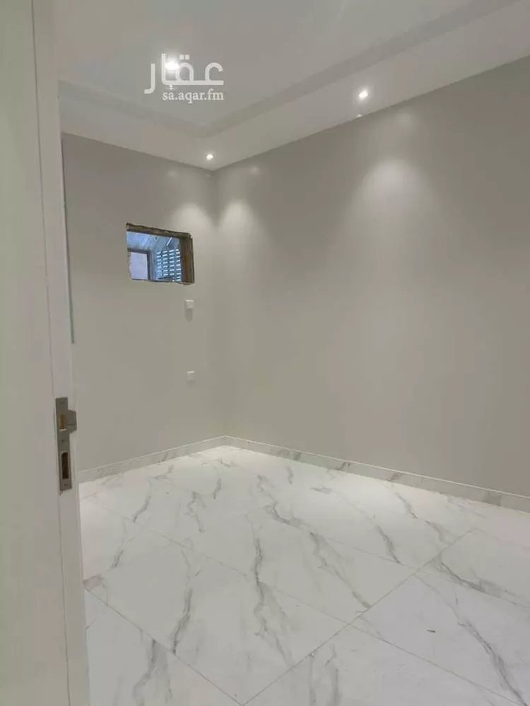 شقة للإيجار في شارع عمر بن الخطاب رضي الله عنه ، حي الاخباب ، الطائف ، الطائف