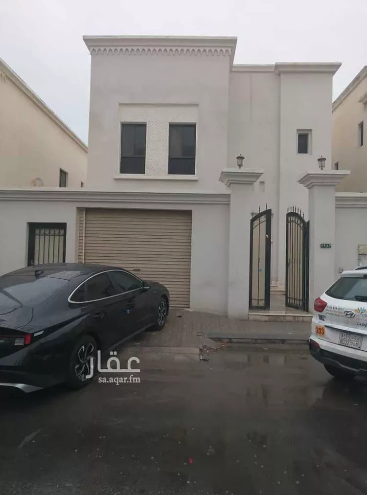 فيلا للبيع في شارع النهر, حي الشعلة, مدينة الدمام, المنطقة الشرقية