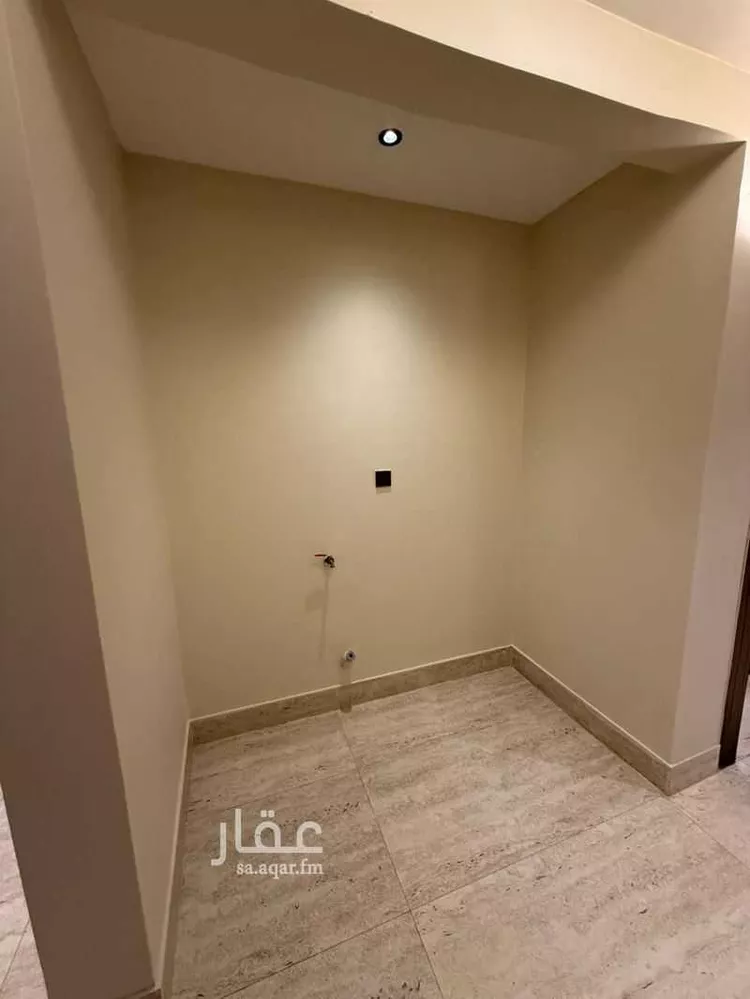 شقة للبيع في شارع الفضل, حي الواحة, مدينة الدمام, المنطقة الشرقية صورة 4