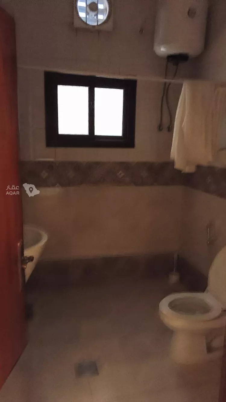 فيلا للإيجار في شارع عثمان بن عفان, حي الجامعيين, مدينة الدمام, المنطقة الشرقية 10