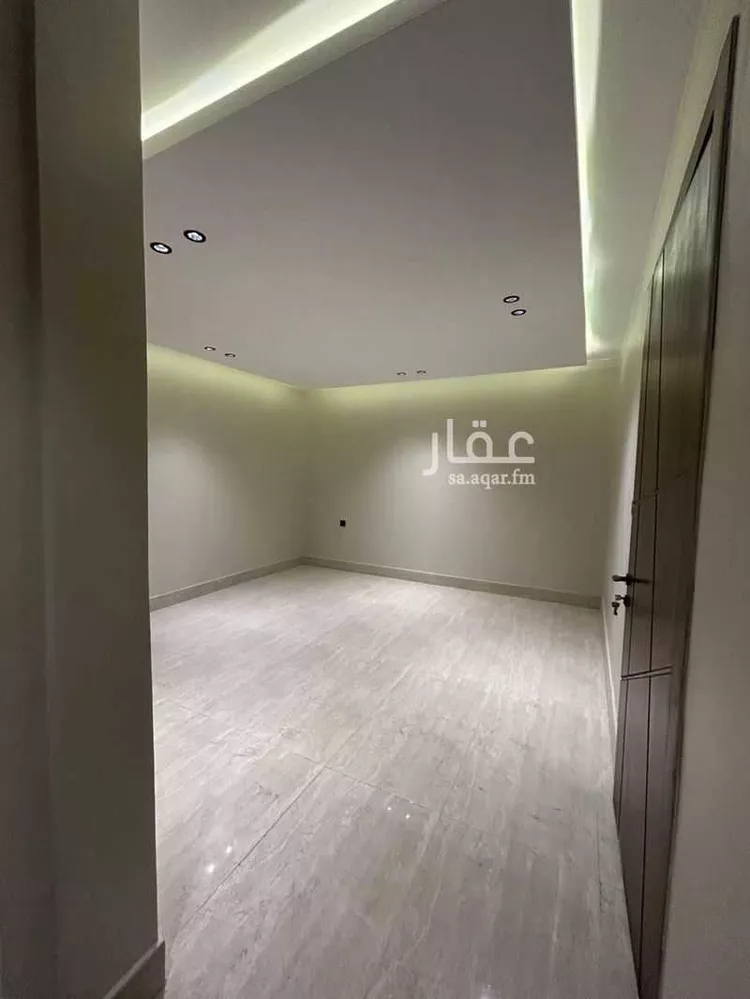 شقة للبيع في شارع جانب الظهران الجبيل الفرعي, حي الواحة, مدينة الدمام, المنطقة الشرقية صورة 2